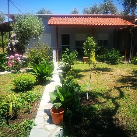 Skala Rachoni  Cristi Apartments מראה חיצוני תמונה