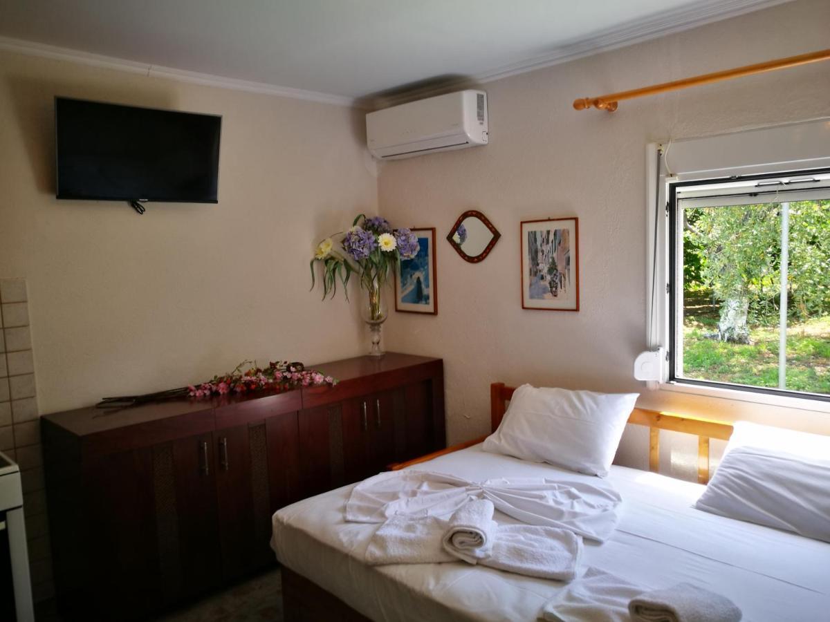 Skala Rachoni  Cristi Apartments מראה חיצוני תמונה